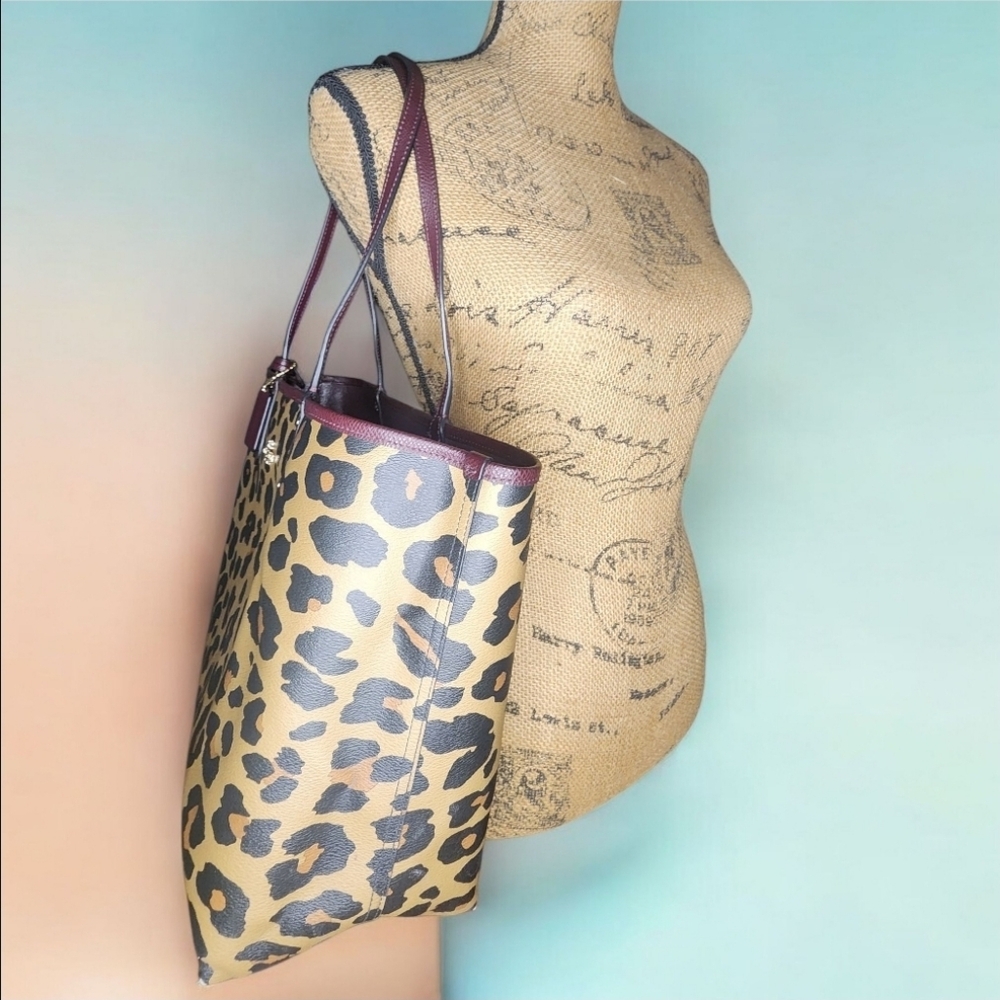 Coach Reversible City Oversized Tote Bag - Picture 11 of 15